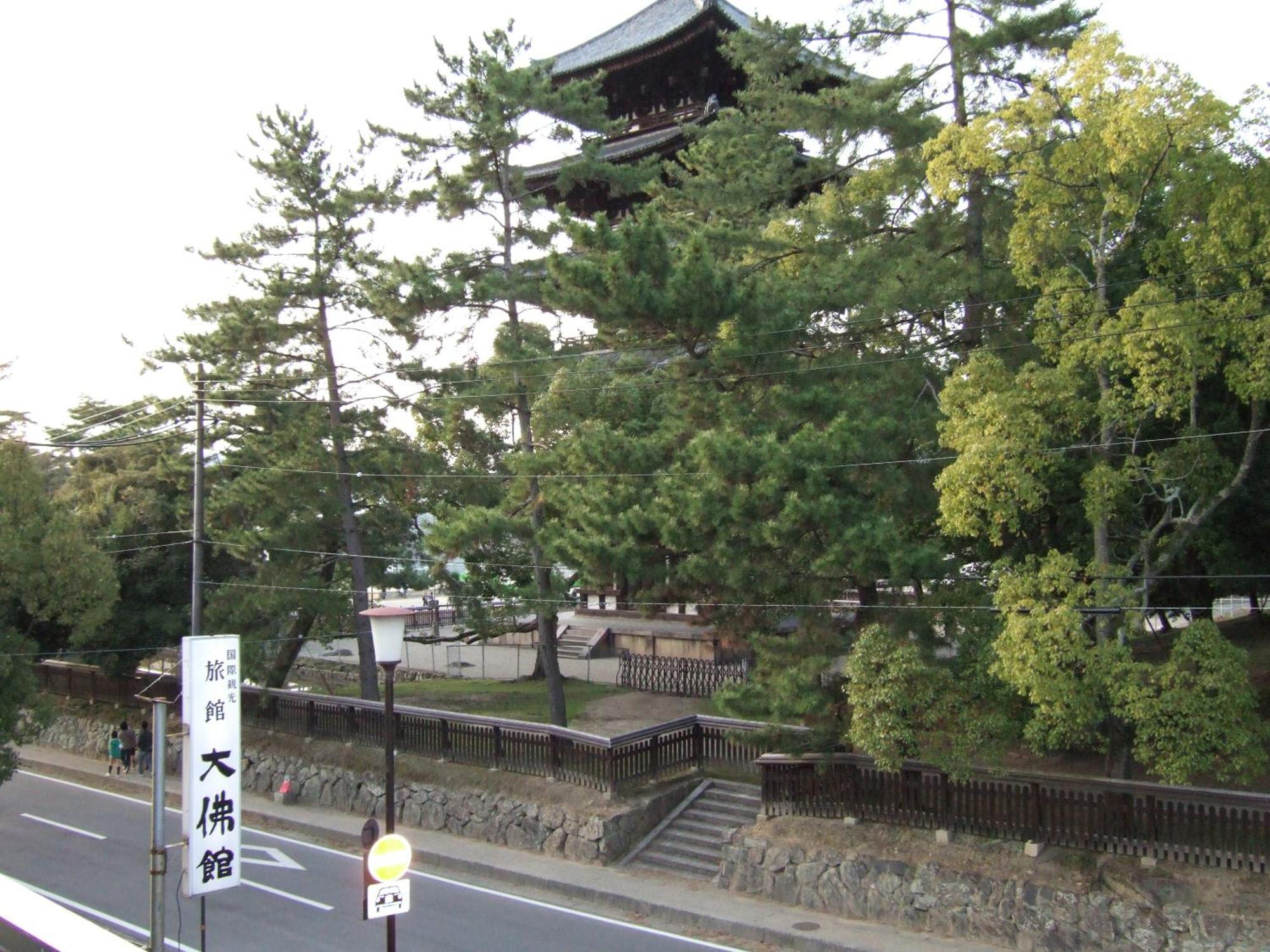 Daibutsukan Nara Esterno foto